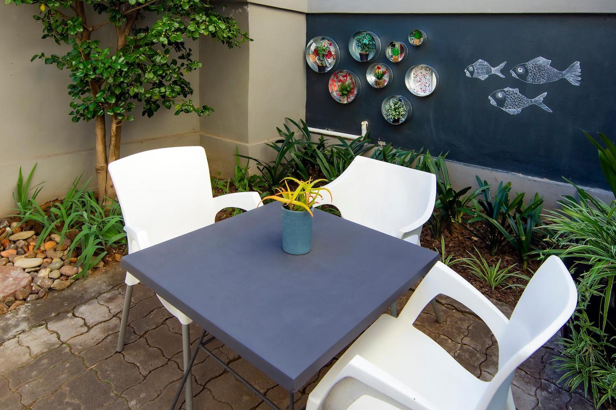 Hotel Sixty Three à Bloemfontein Extérieur photo
